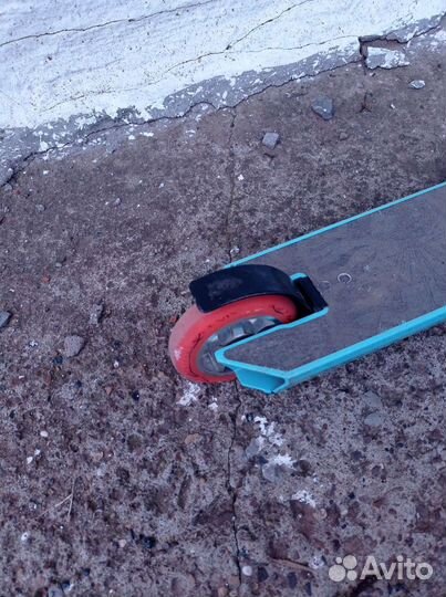 Трюковой самокат