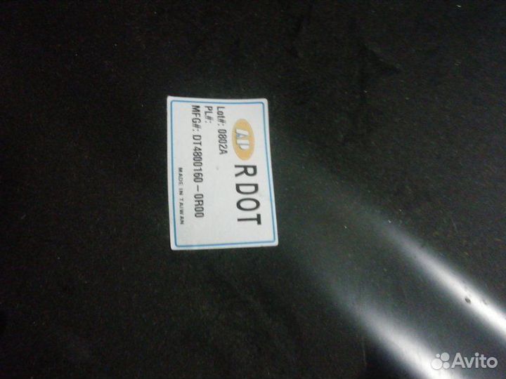 Крыло переднее правое Nissan March