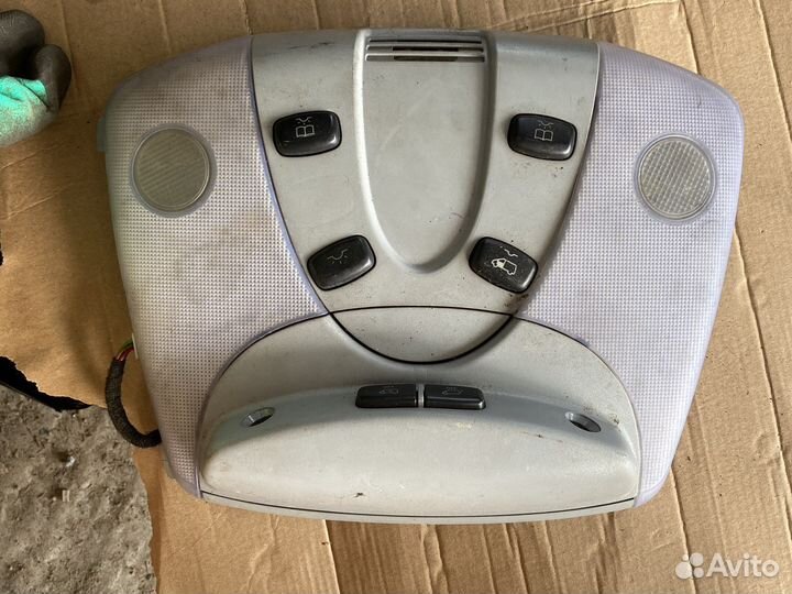 Плафон салонный Mercedes Vito W 639