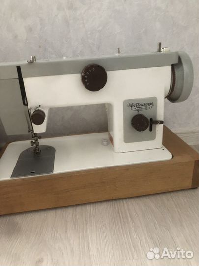 Швейная машина Чайка 134