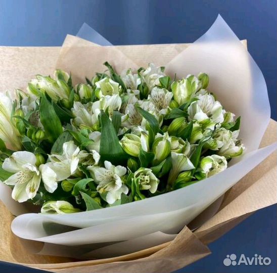 Букет из альстромерий