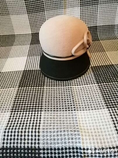 Шляпа фетровая женская