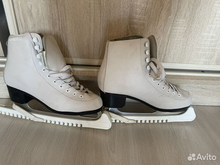 Коньки женские p39 decathlon