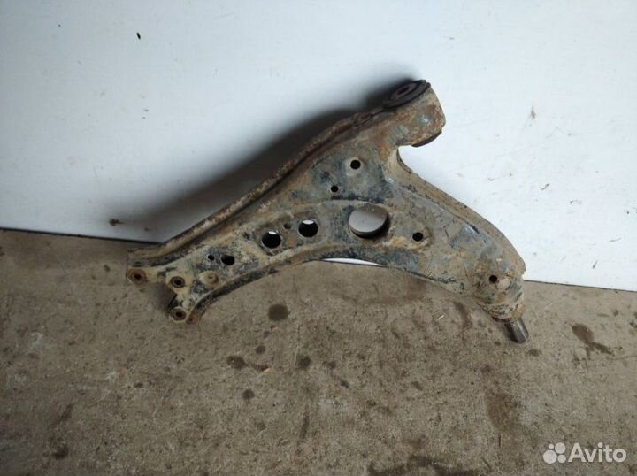 Рычаг передний правый Seat Ibiza IV 2002-2008