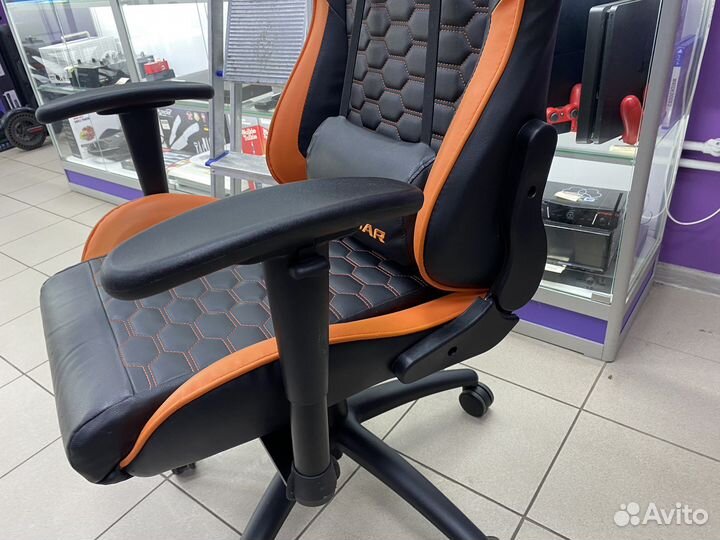 Кресло компьютерное игровое Cougar Armor