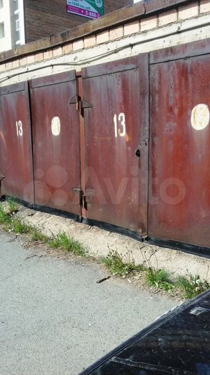 Гараж, > 30 м²