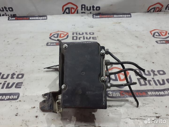 Nissan Almera g15 блок ABS