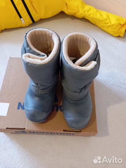 Комбинезон зимний lassie, шлем nels, сноубутсы