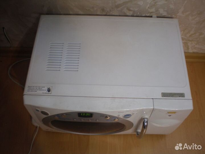 Микроволновка с тостером и грилем