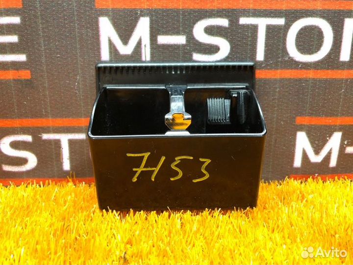 Пепельница Mercedes-Benz C-Class W203 112.912 2001