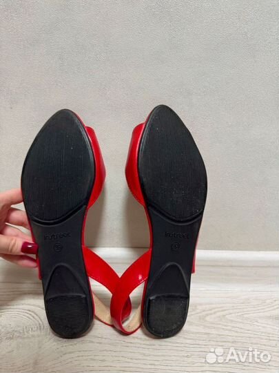 Босоножки женские 39 размер
