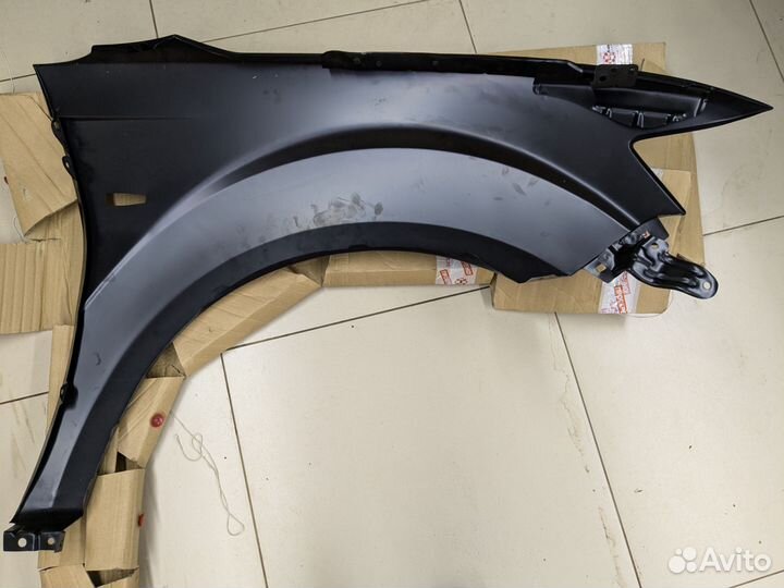Крыло переднее левое outlander xl рестайлинг