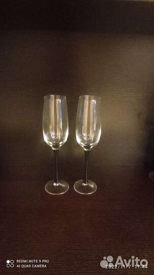 Бокалы для шампанского