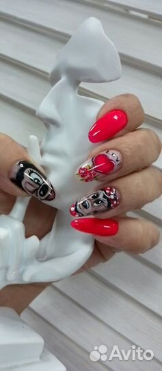 Мастер маникюра