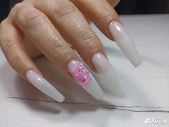 Маникюр, наращивание ногтей