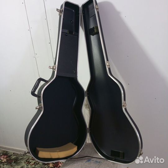 Футляр для акустической гитары