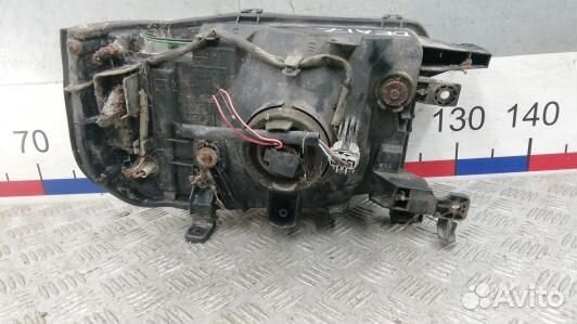 Фара правая nissan navara D22 (OEA17MU01)