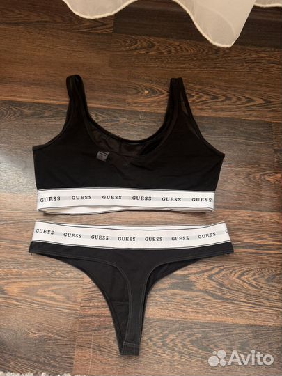 Комплект нижнего белья calvin klein guess