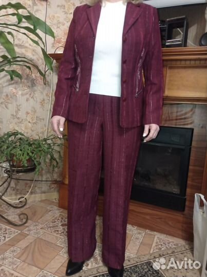 Брючный костюм женский 46 48