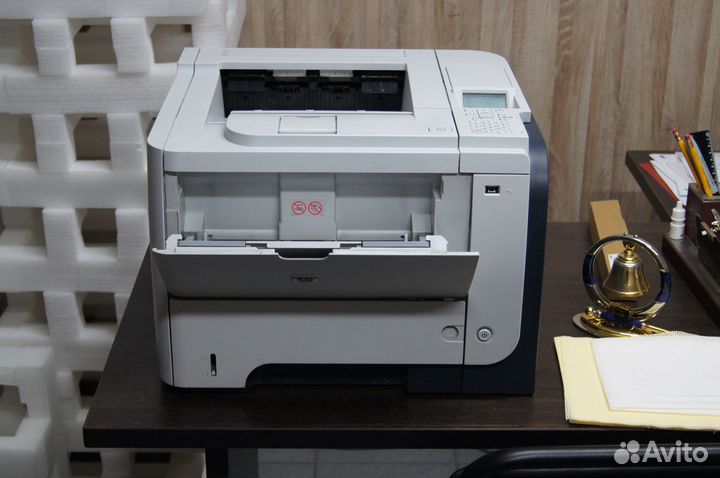 Принтер HP LaserJet P3015 ч/б, А4