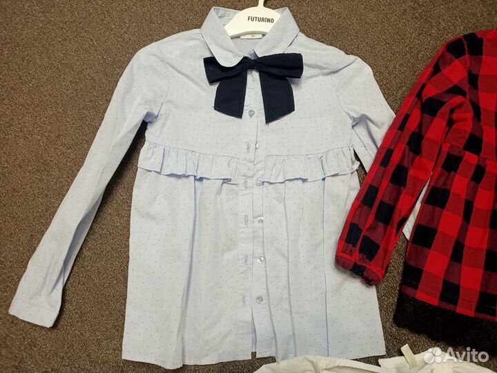 Фирменные блузки на девочку р 104 и 122