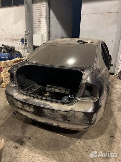 Bmw e90 разбор 2005 год