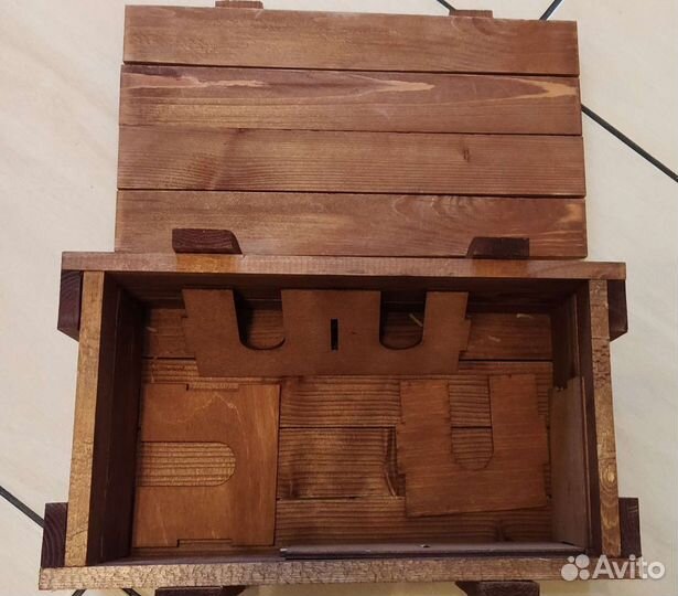 Корзина плетеная для подарков. Ящик для декора или