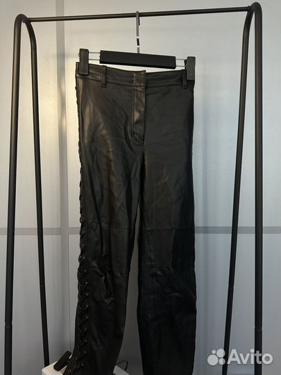 Брюки кожа