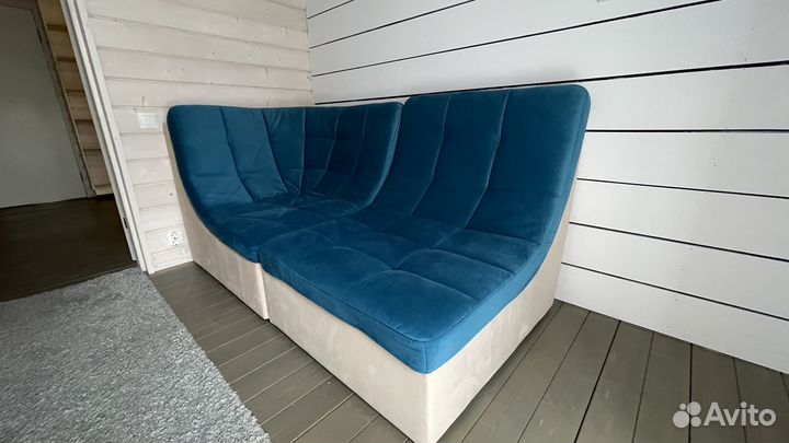 Угловой диван