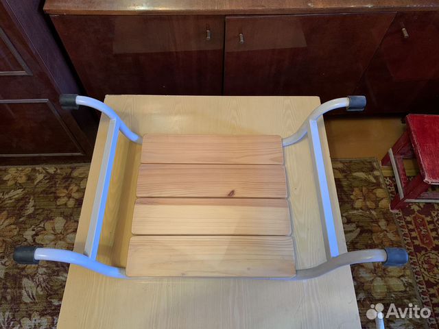 Сиденье для пожилых ванну