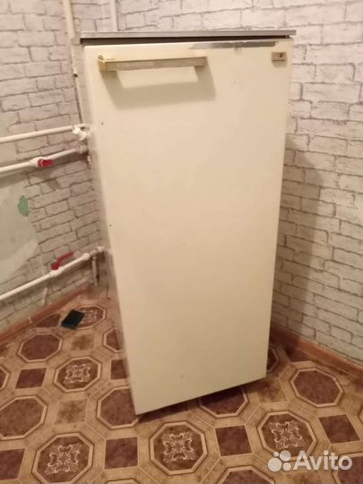 Холодильник бу