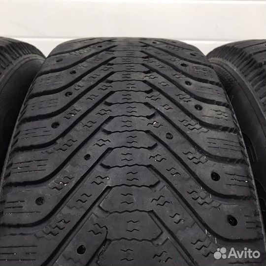 Goodyear UltraGrip 500 235/65 R17 108T