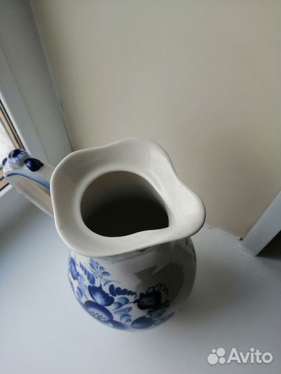 Кувшин гжель