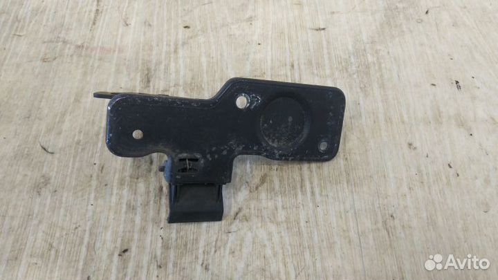 Замок капота Land Rover / Range Rover IV / L405