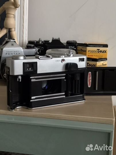 Konica Electron 45mm f1,8