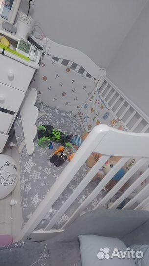 Детская кроватка