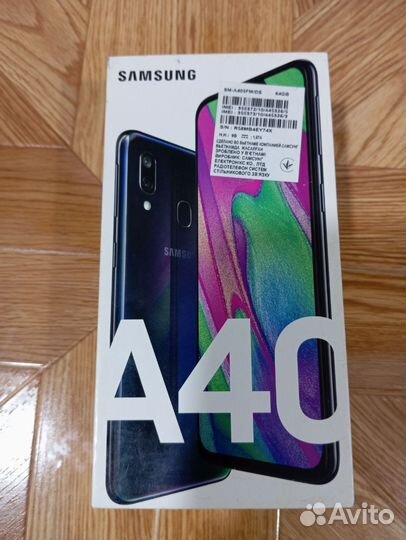 Samsung Galaxy A40, 4/64 ГБ