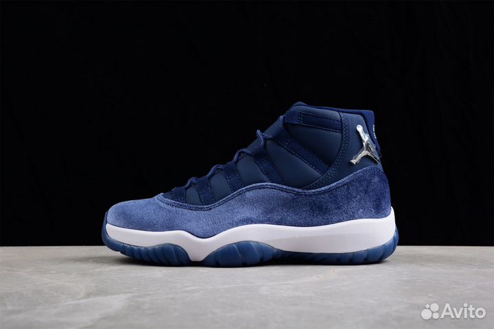 Nike Air Jordan 11 Retro Midnight Navy Velvet