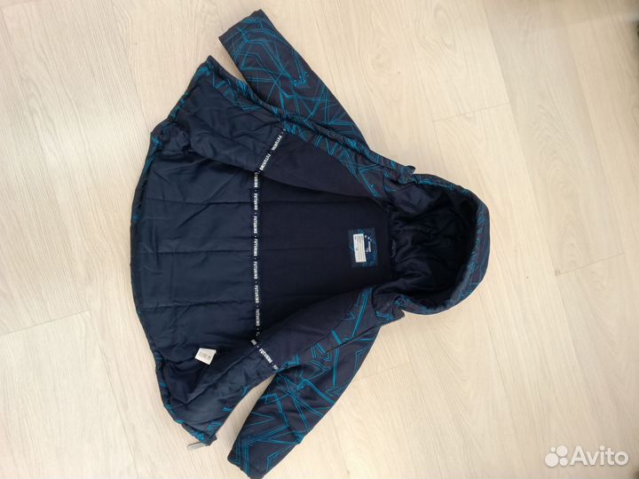 Куртка осенняя на мальчика. Рост 116