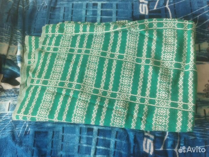 Одеяло ватное, подушки, одеяло шерстяное отдам