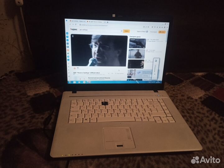 Ноутбук Irbis M52II