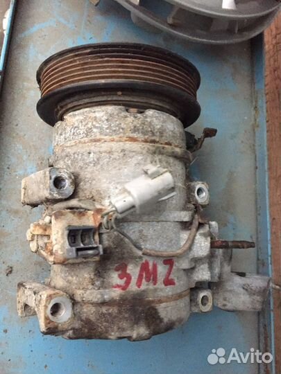 Компрессор кондиционера Toyota 3 MZ