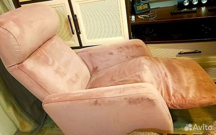 Кресло реклайнер с подножкой