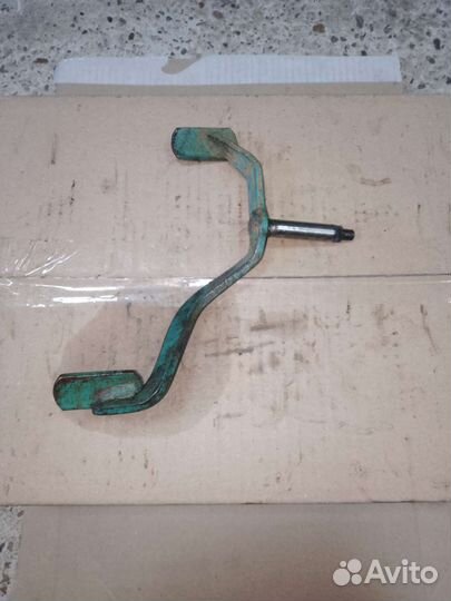 Ножка переключения передач Урал б/у