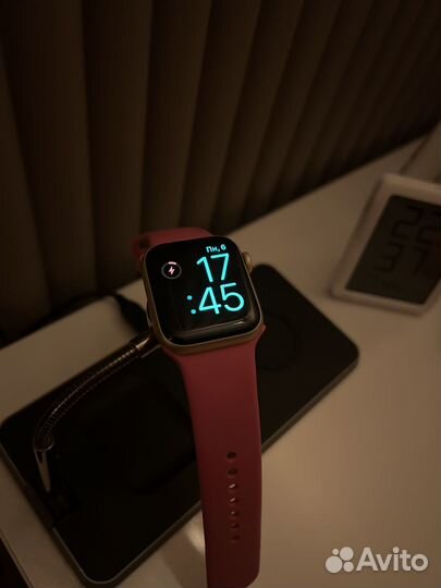 Часы apple watch 4 40 mm