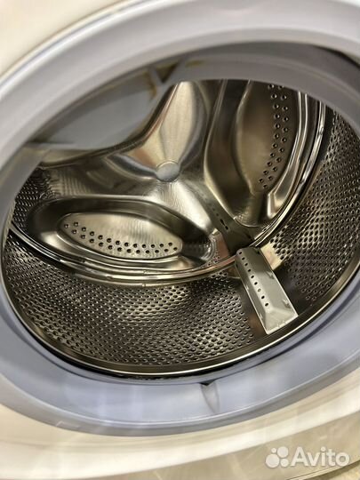 Стиральная машина Hotpoint ariston