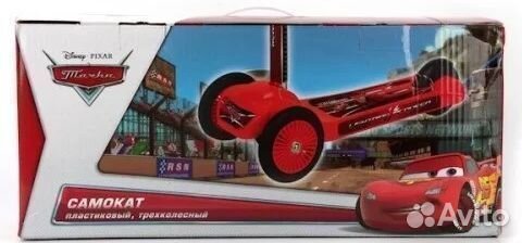 Детский самокат трехколесный disney тачки