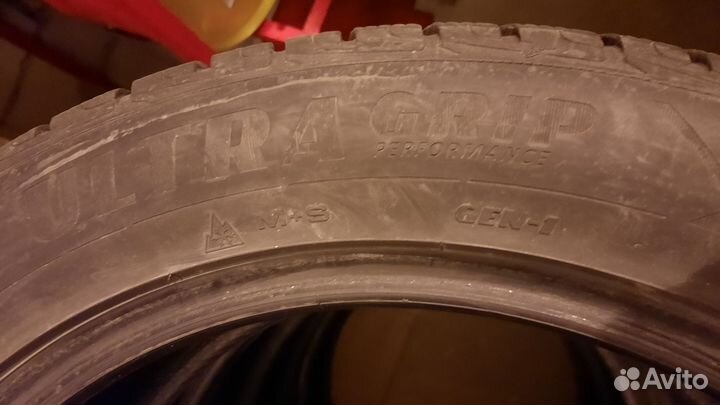 Goodyear Eagle Ultra Grip 255/50 R19