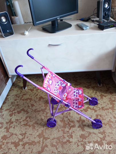 Коляска кукольная