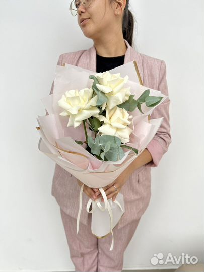 Корпоративные букеты, букеты комплименты